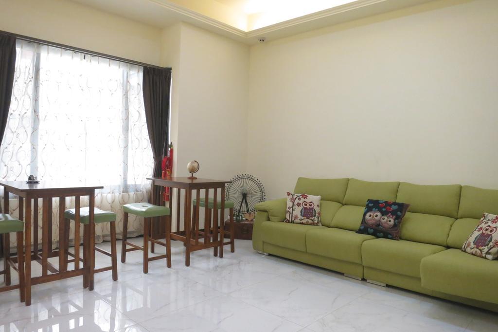 Yuli Happiness B&B Bagian luar foto