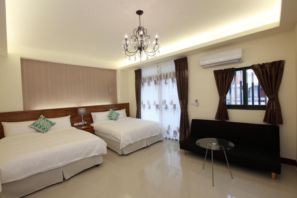 Yuli Happiness B&B Bagian luar foto